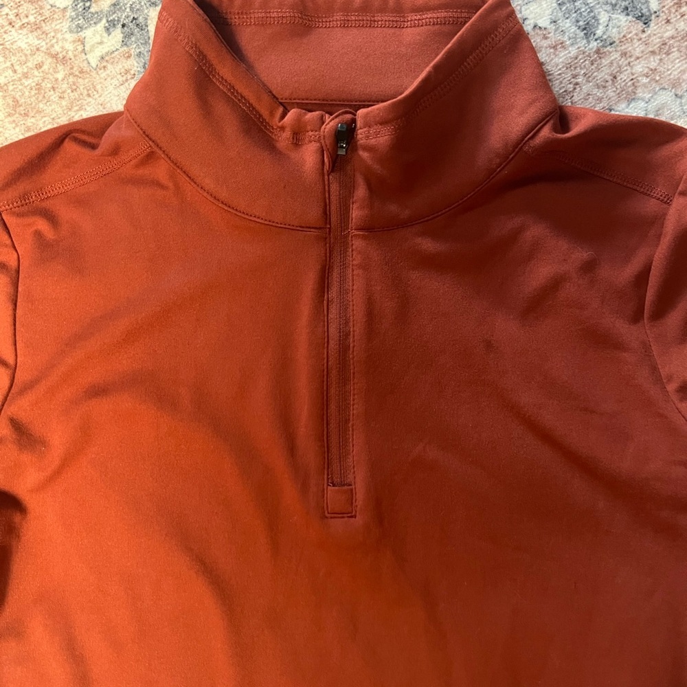 Feat Roam Quarter -Zip Pullover and Shorts Set - Picture 2 of 5